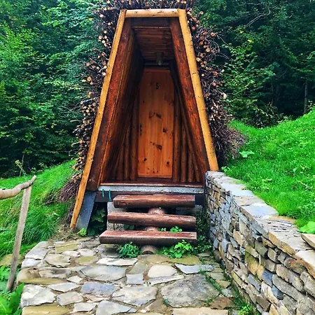 The Bear's Cottages Luxury tent *