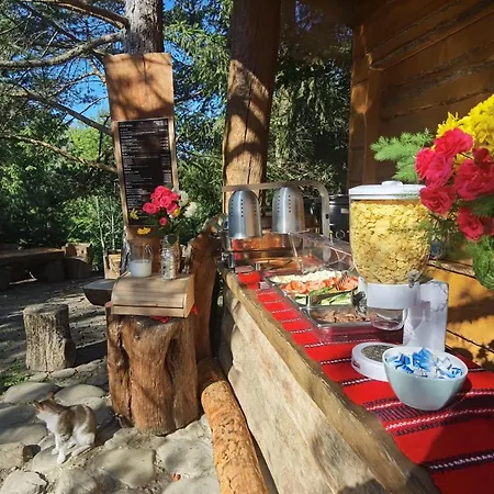 The Bear's Cottages Luxury tent *